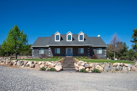 5 Bedroom Home Near Capitol Reef National Park