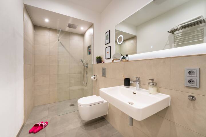 4-Bedrooms Apartment (130sqm) with 2 Bathrooms gallery image 4