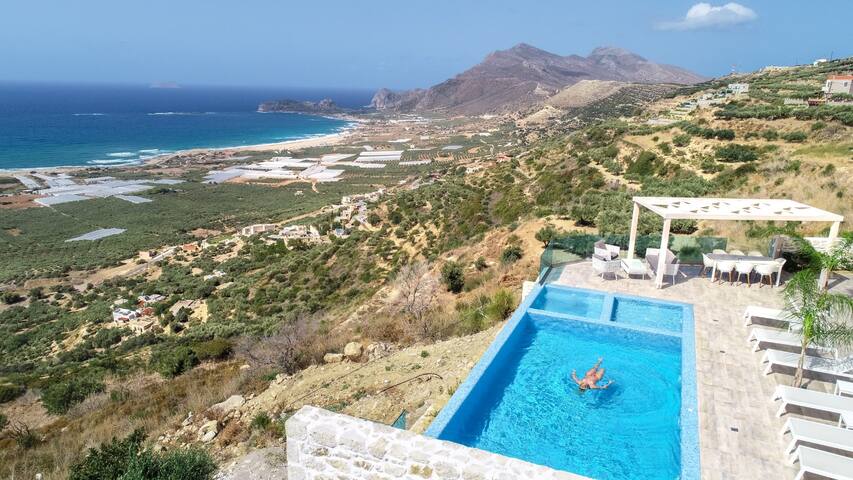 Walk Taverna & Mini Market* 4km Falasarna *Jacuzzi gallery image 2