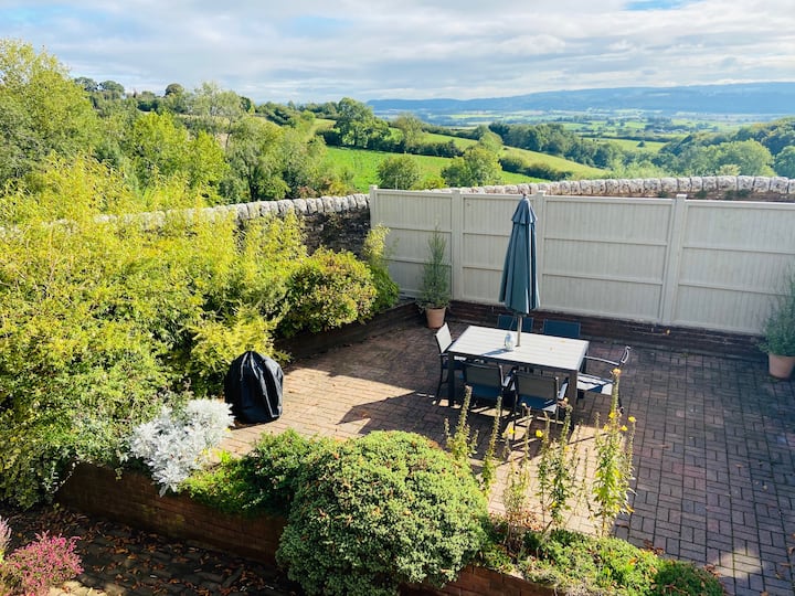 Stylish & Rural-  2 Bedroom Country Cottage - Monmouth