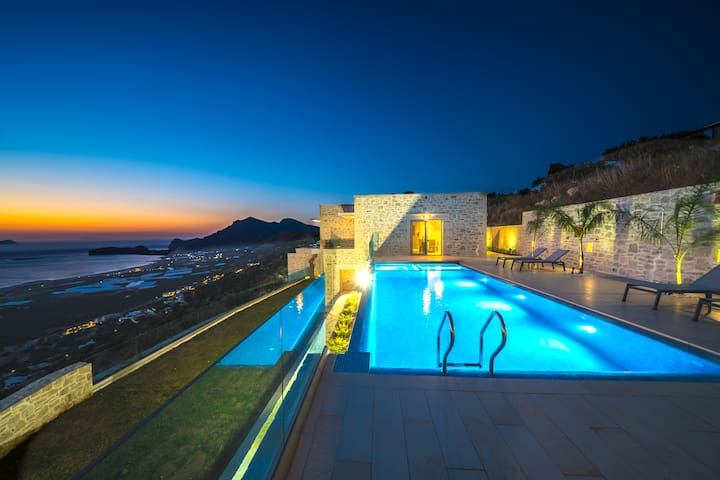 Jacuzzi*Walk Taverna & Mini Market*4km Falasarna gallery image 3