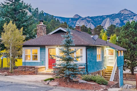 Dog friendly cottage near downtown & National Park