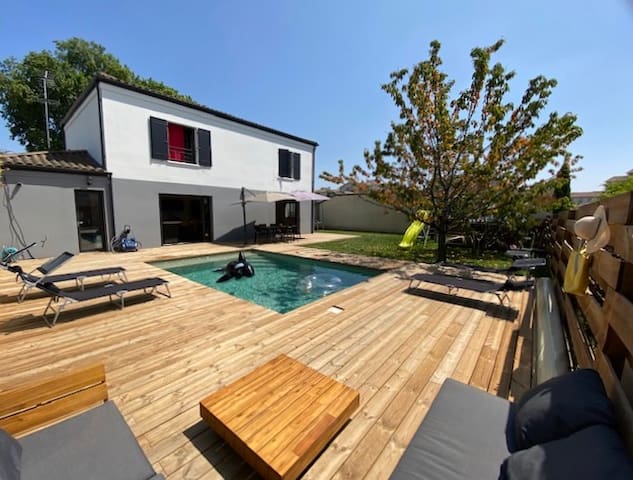 Mérignac centre, maison 150m², 5 chambres, piscine