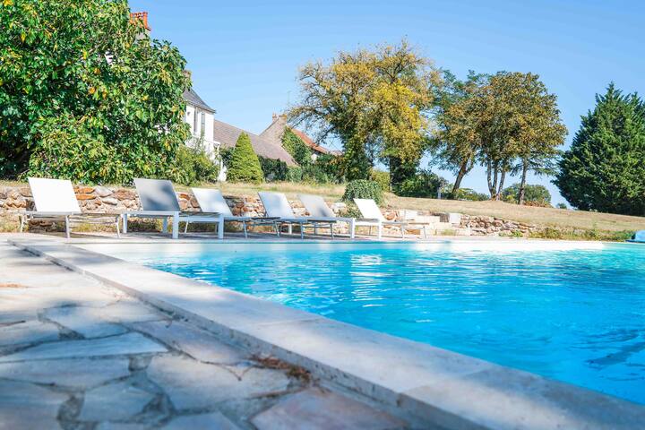 Louis Et Manu De Cool Raoul managed Airbnb listing 1
