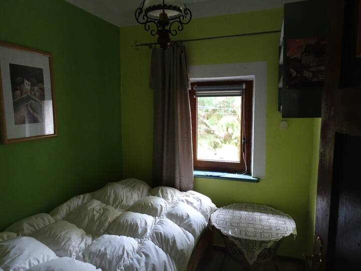 Chumba kidogo cha mtu mmoja, kipya mwaka 2021