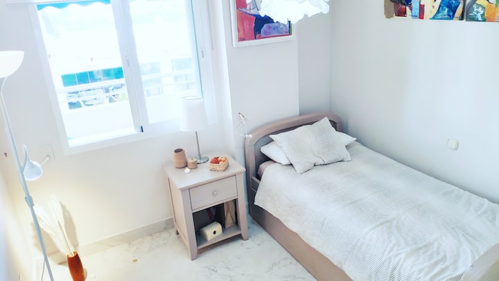 غرفة النوم 2