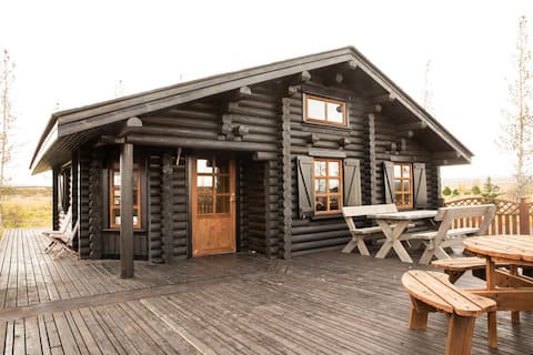 Cosy cabin with amazing view on the Geysir