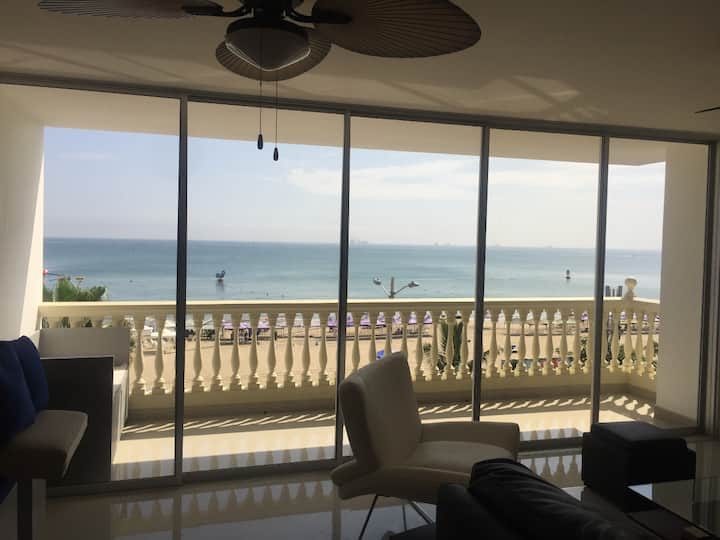 Oceanfront apartment in Chipipe Salinas Apartments for Rent in Salinas, Santa Elena, Ecuador