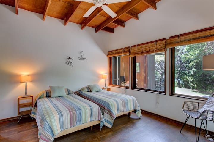 vitanda viwili vinaweza kubadilishwa kuwa mfalme