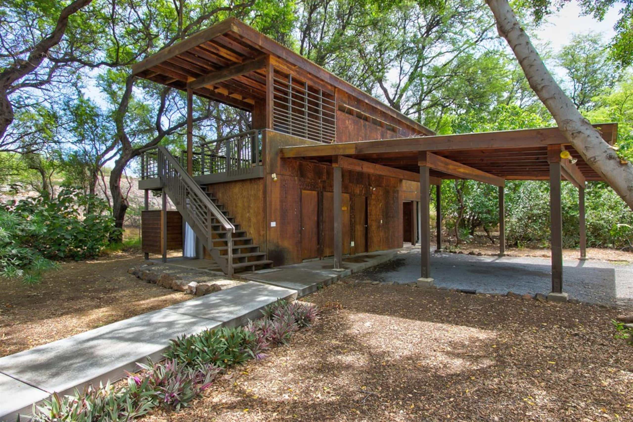 Home in Waimea · ★4.9 · 5 bedrooms · 7 beds · 3.5 baths - Image 32
