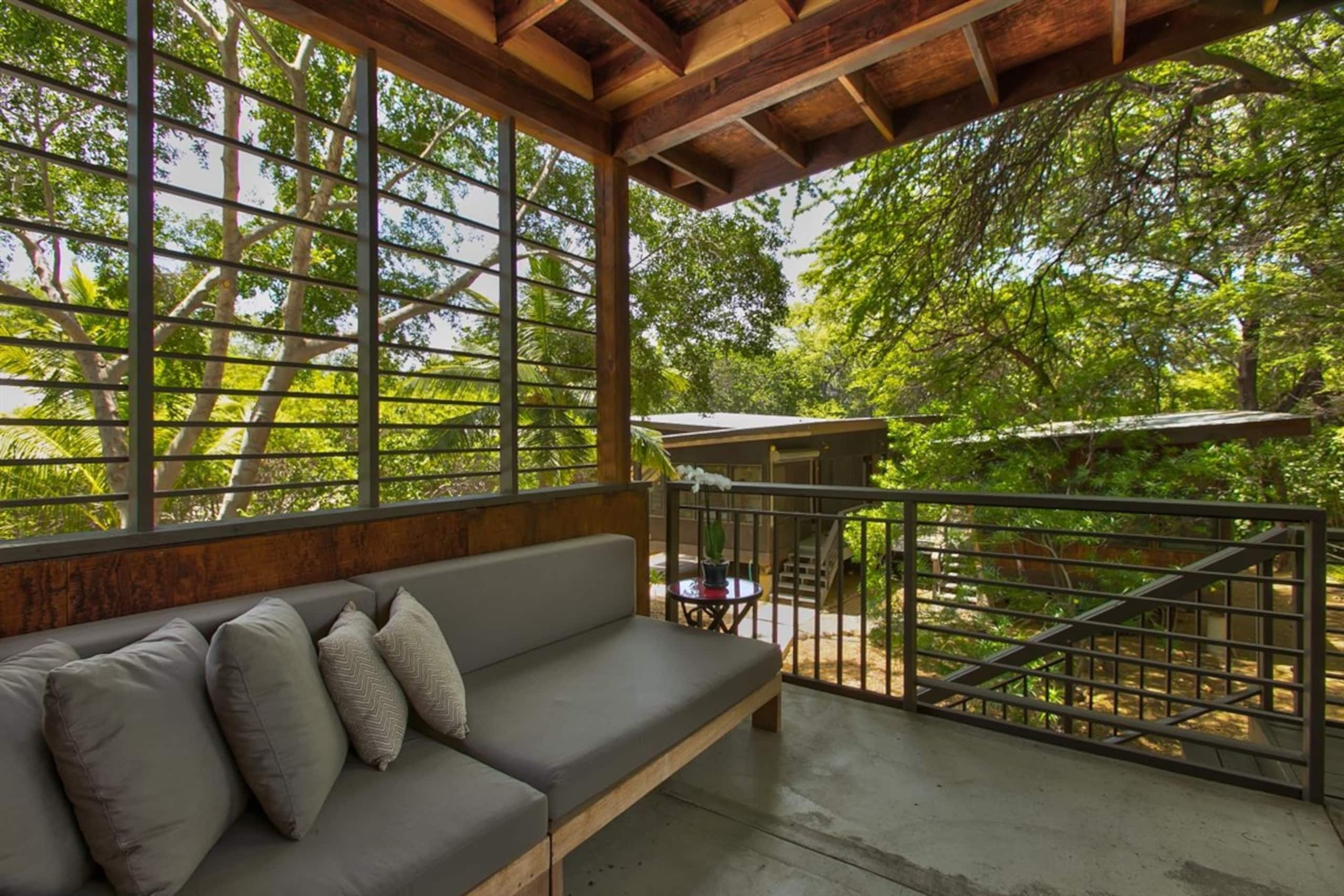Home in Waimea · ★4.9 · 5 bedrooms · 7 beds · 3.5 baths - Image 27
