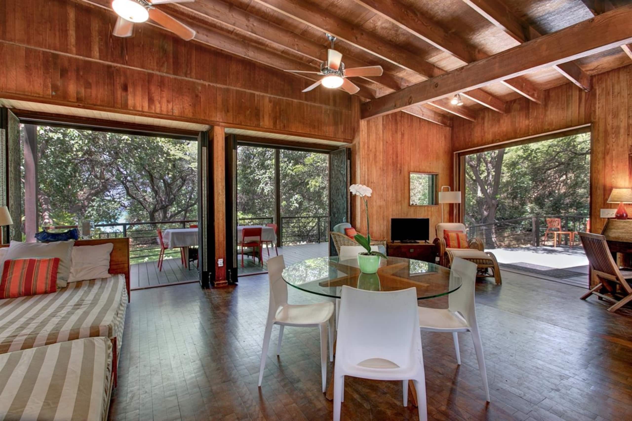 Home in Waimea · ★4.9 · 5 bedrooms · 7 beds · 3.5 baths - Image 7