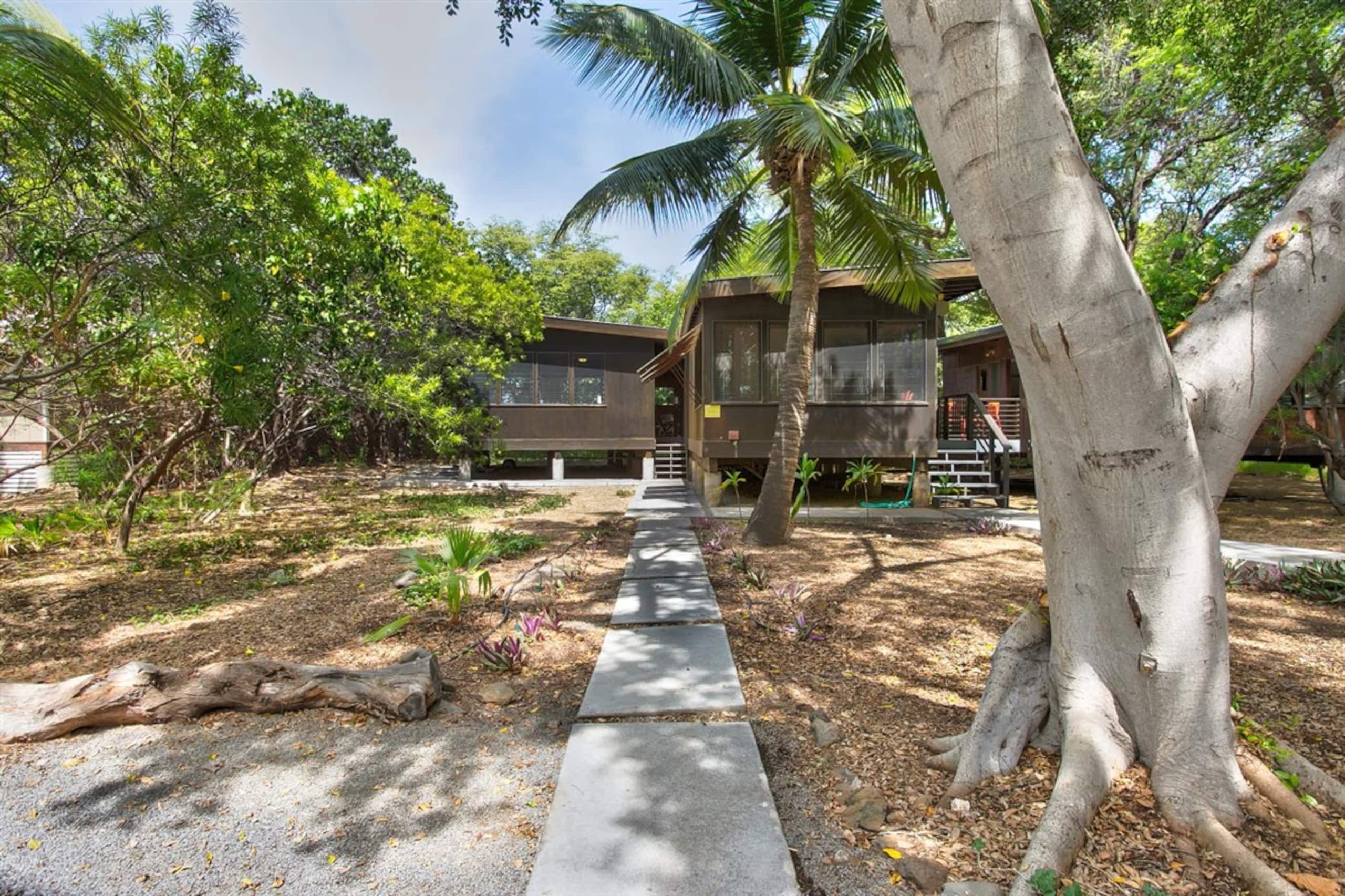 Home in Waimea · ★4.9 · 5 bedrooms · 7 beds · 3.5 baths - Image 30
