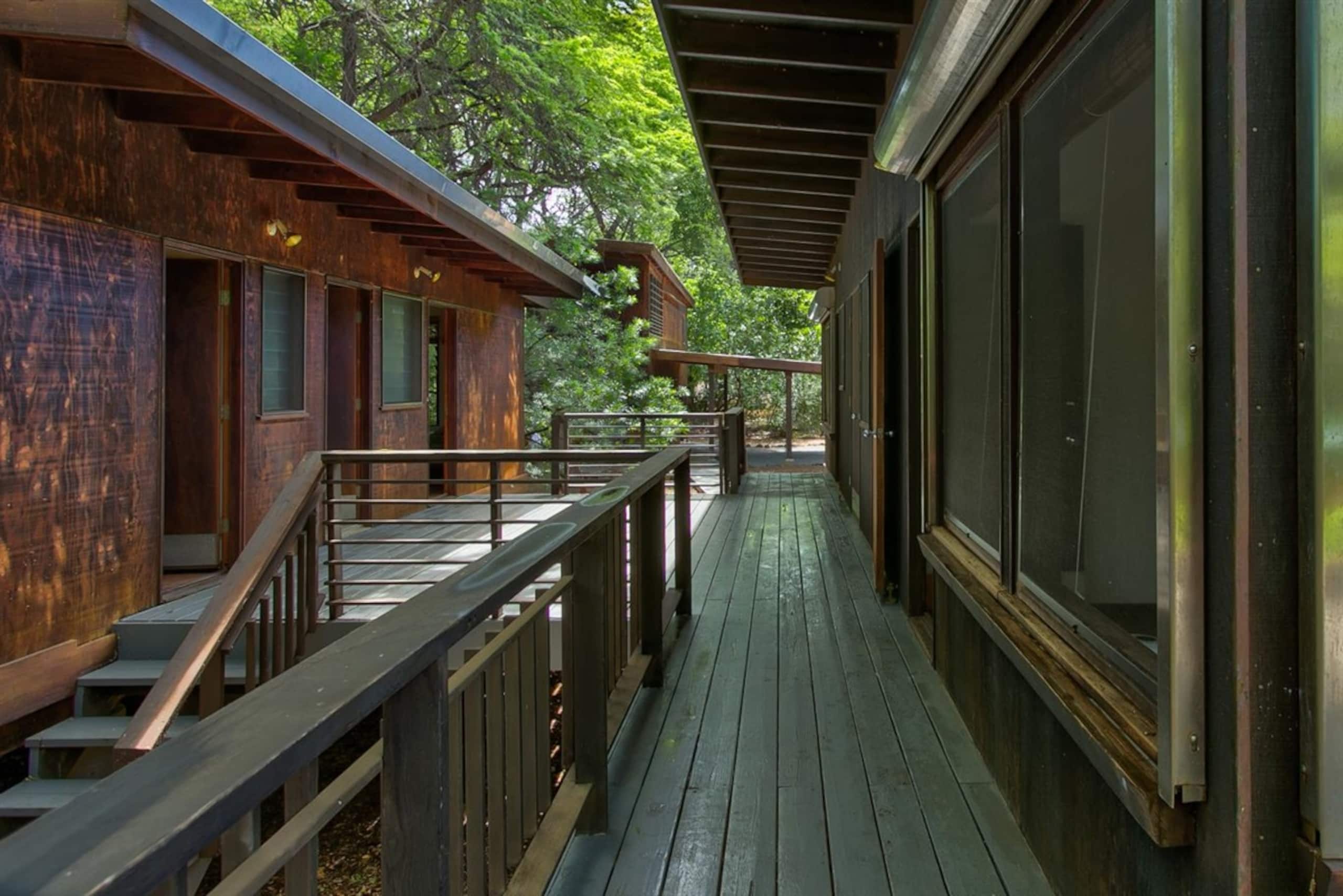 Home in Waimea · ★4.9 · 5 bedrooms · 7 beds · 3.5 baths - Image 38