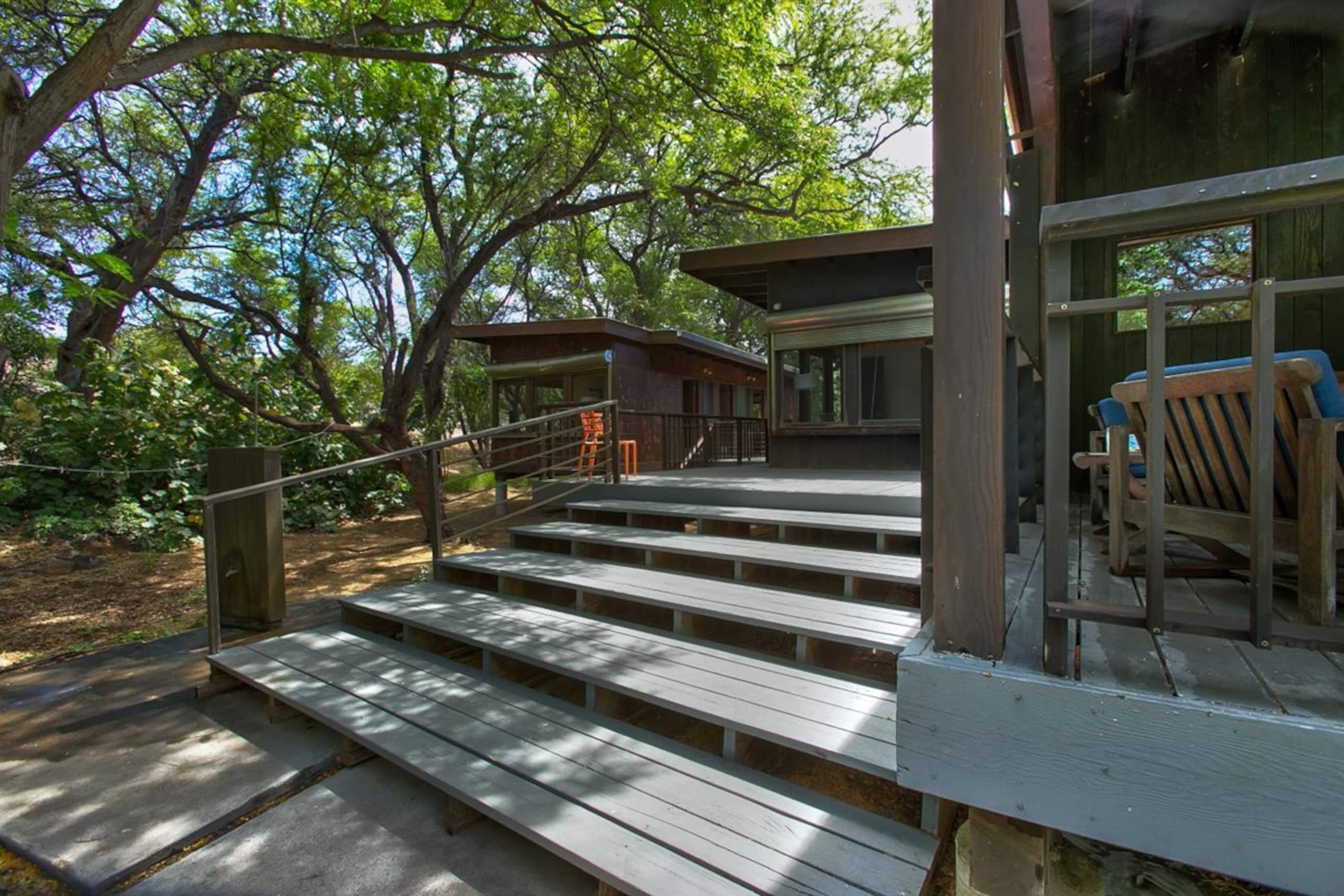 Home in Waimea · ★4.9 · 5 bedrooms · 7 beds · 3.5 baths - Image 36