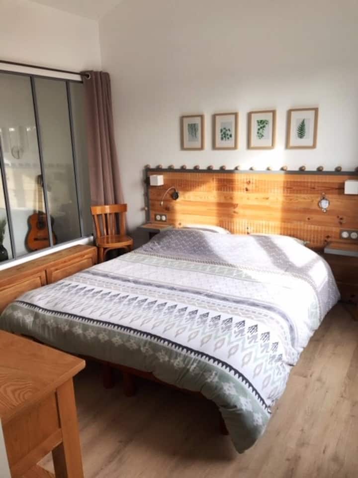 Соба со висечки мост