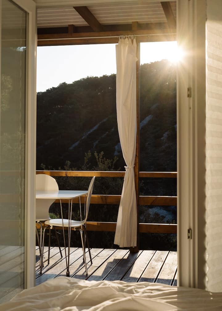 Výhľad z hlavnej spálne.