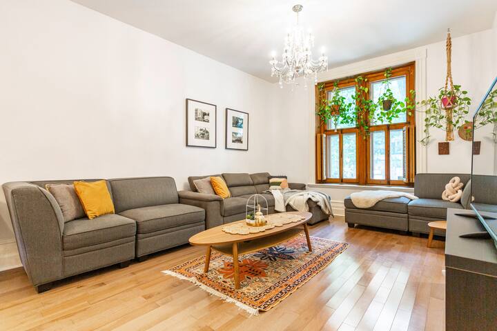 Victorian house, heart of downtown CITQ#301085 gallery image 4