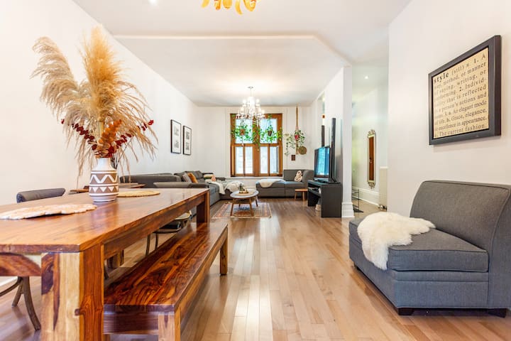 Victorian house, heart of downtown CITQ#301085