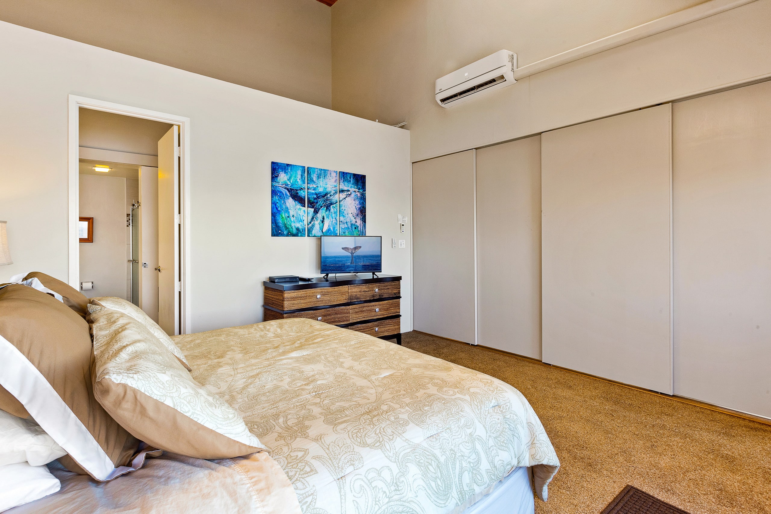 Condo in Lahaina · ★4.82 · 3 bedrooms · 8 beds · 3 private baths - Image 14