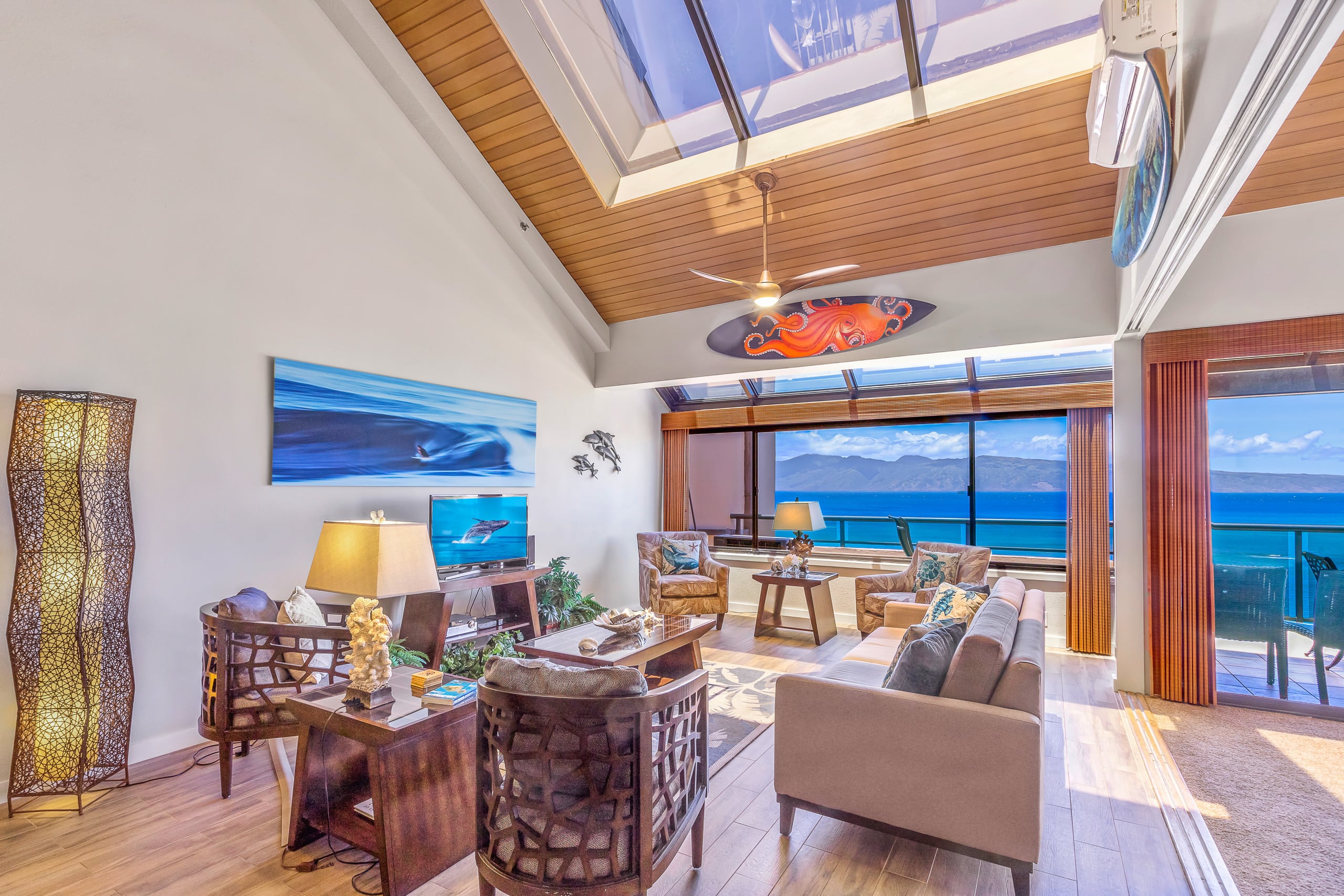 Condo in Lahaina · ★4.82 · 3 bedrooms · 8 beds · 3 private baths - Image 8