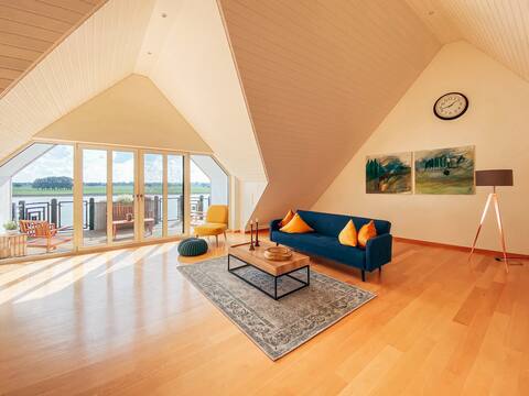 Large gable apartment on the Rhine promenade