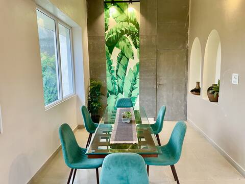 3BHK Villa Flr I Garden I City Centre I Metro