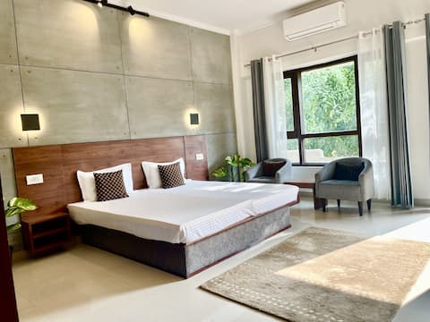 Tranquil 3BHK Villa Flr | Garden | City Centre