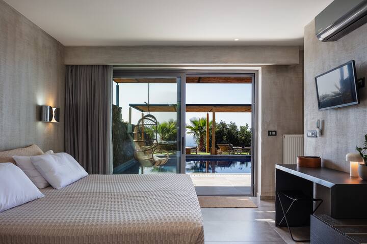 Luxe Coastal Escape with Sea Views – Kumo Villa I gallery image 4