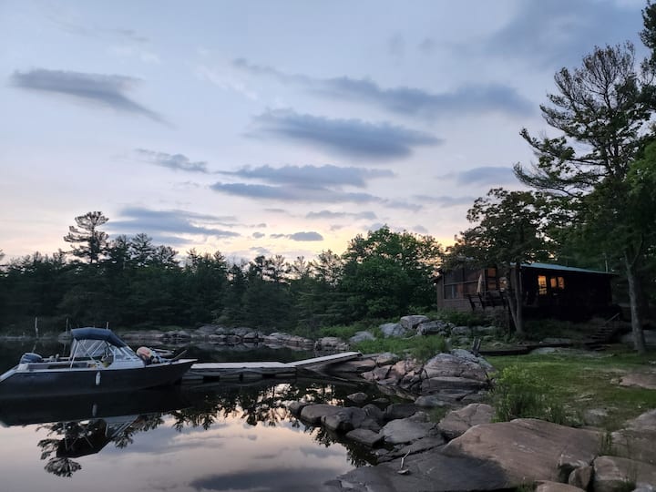 Pointe Au Baril Cottage with a View Cottages for Rent in Pointe au