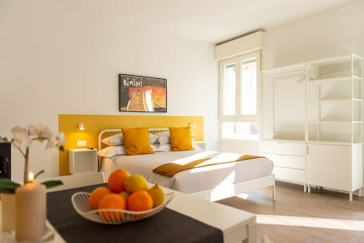 Augusto - 1 room City Suite Apartment, Corso51