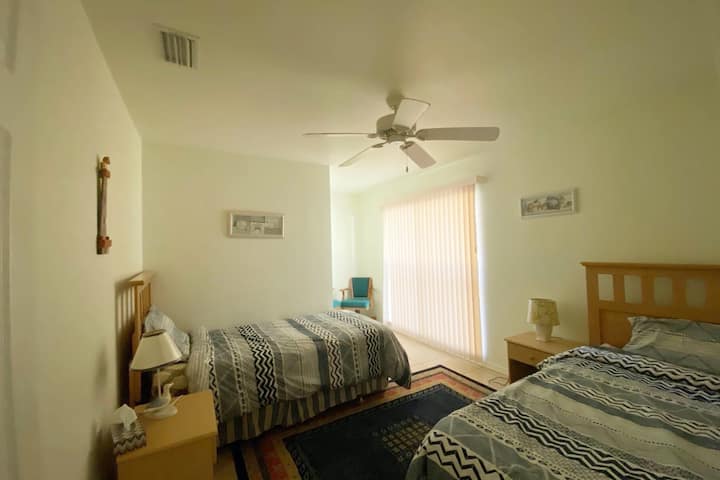 غرفة النوم 1