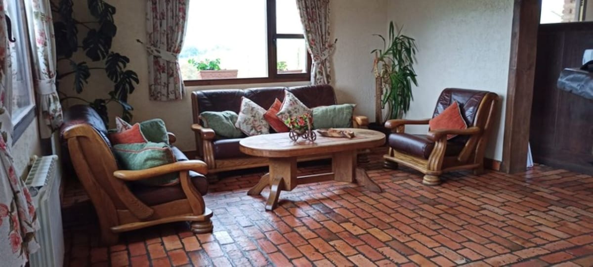 Successful Airbnb property: Cottage, max. 9 places, Asturias, Northern Spain in Parres