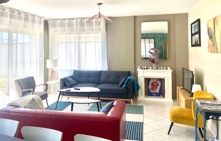 Modern holiday cottage, Le Crotoy Beach and Center