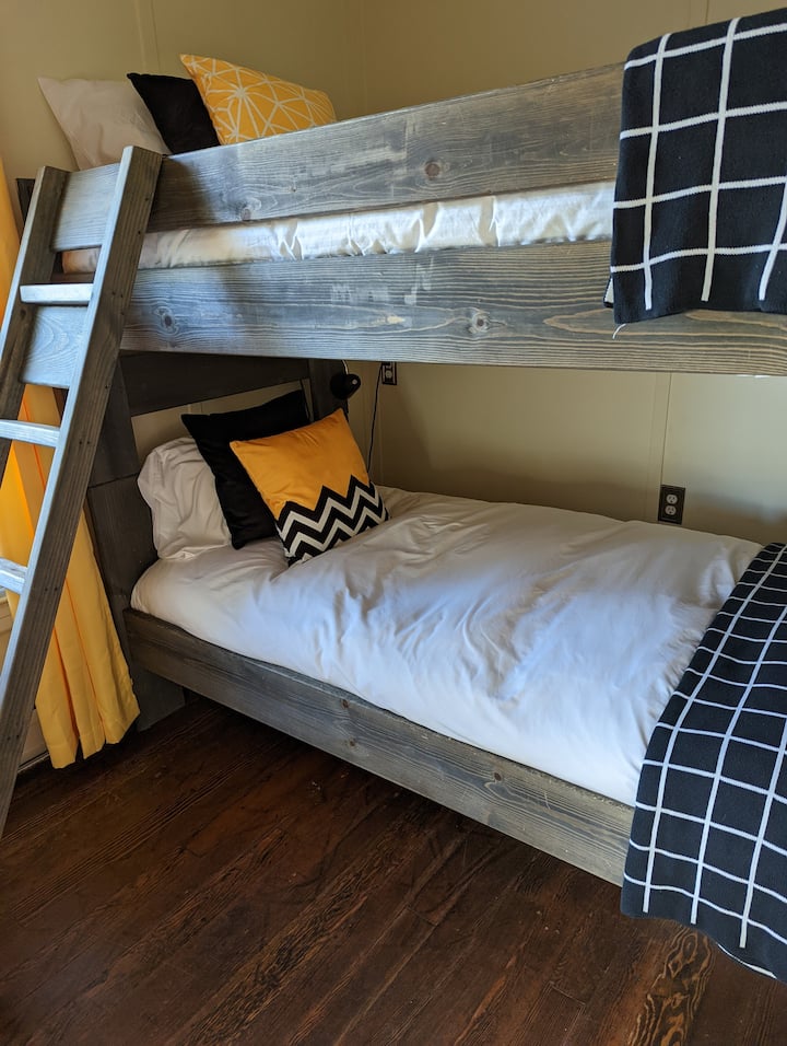 Twin Bunk Bed Room