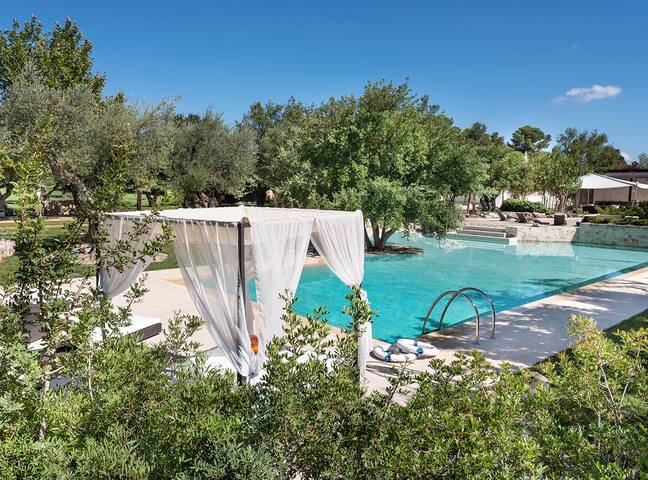 “Trullo Sole” Luxury Wellness area & swimming pool gallery image 2