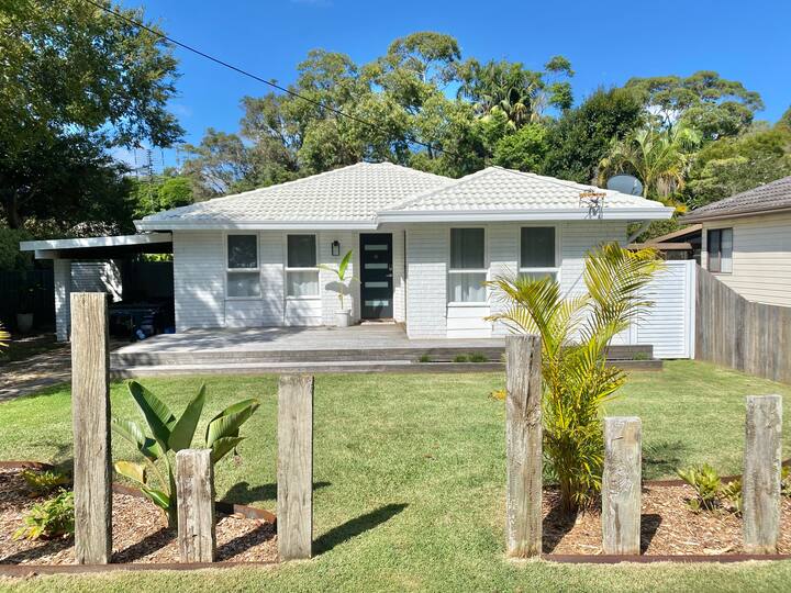 Shoalhaven Heads Vacation Rentals & Homes New South Wales, Australia