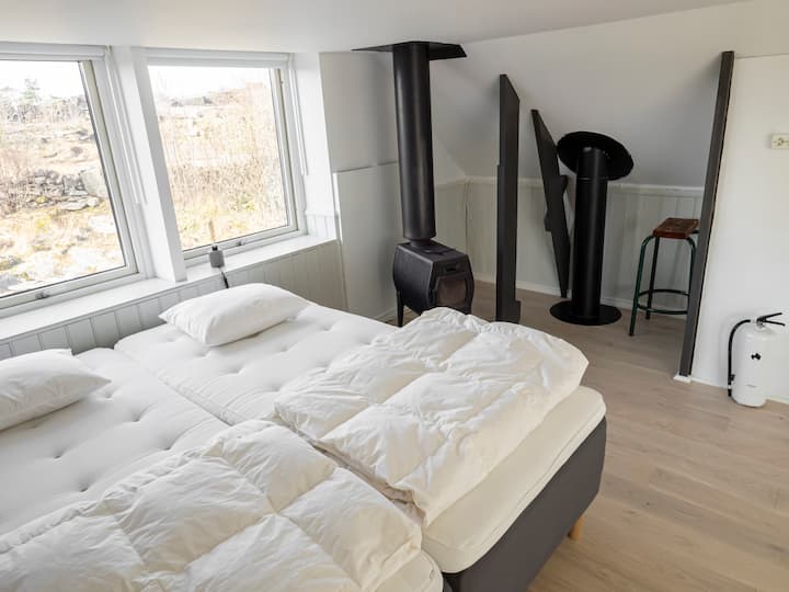 Cama doble para 2 personas que también se pueden separar como 90 camas.