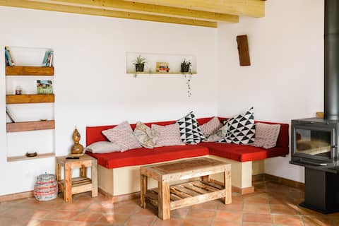 Anúncio popular: Quinta do Arade - Casa Girassol - Valley Retreat em Silves