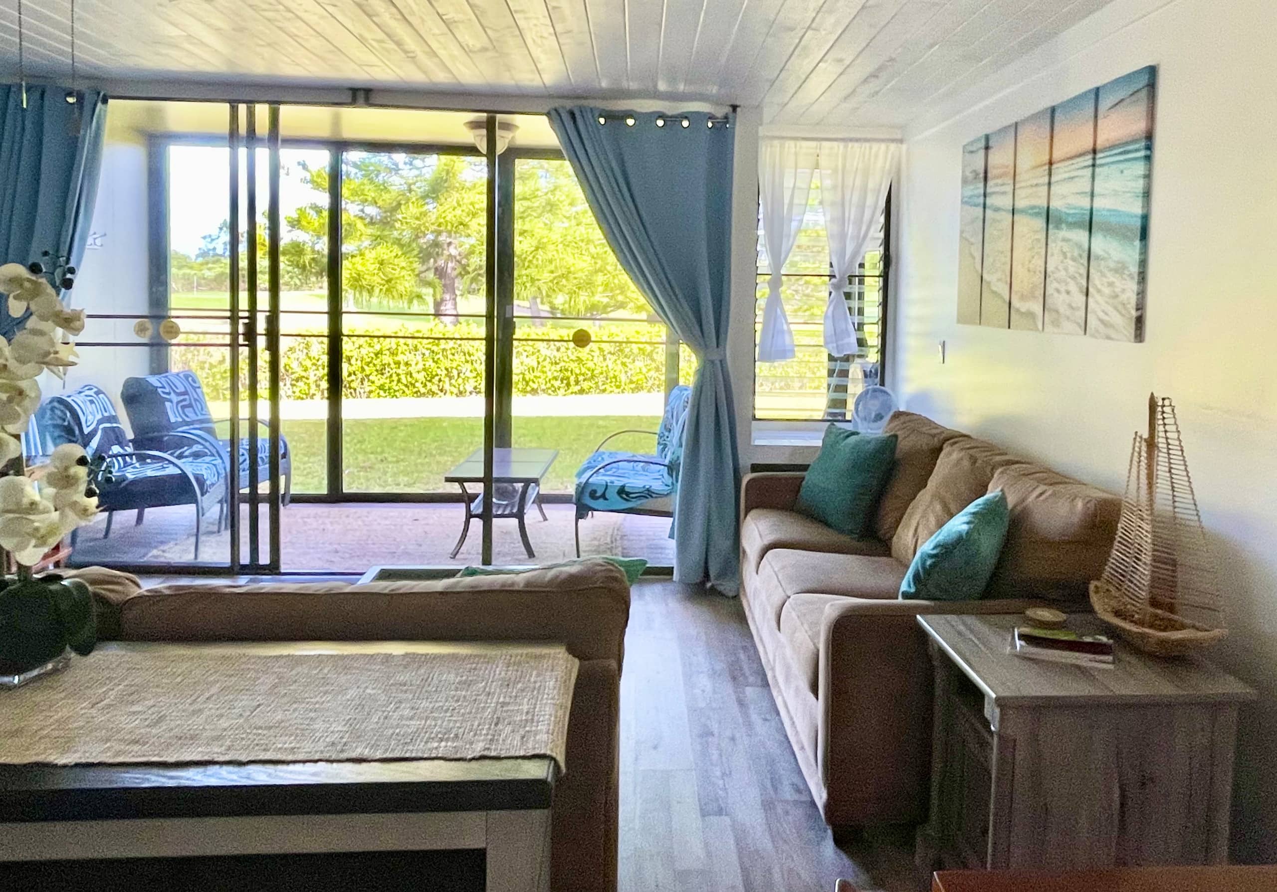 Condo in Kahuku · ★4.91 · 1 bedroom · 2 beds · 1 bath - Image 4