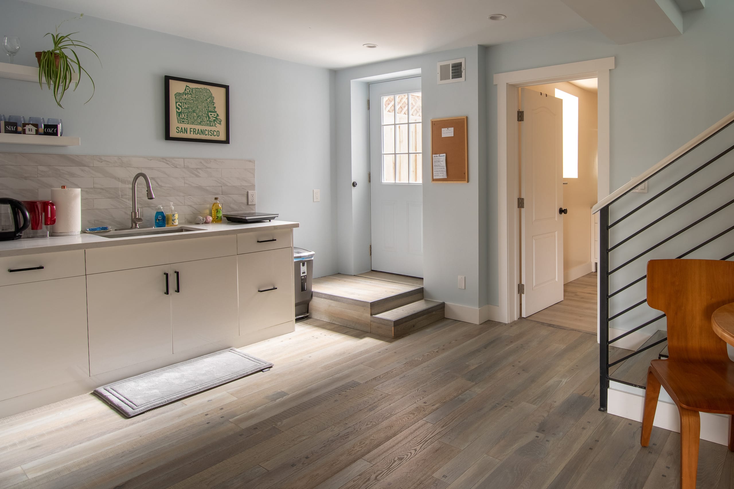 Modern, spacious guest suite near Glen Park BART - Image 3