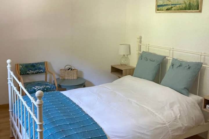 غرفة النوم 1