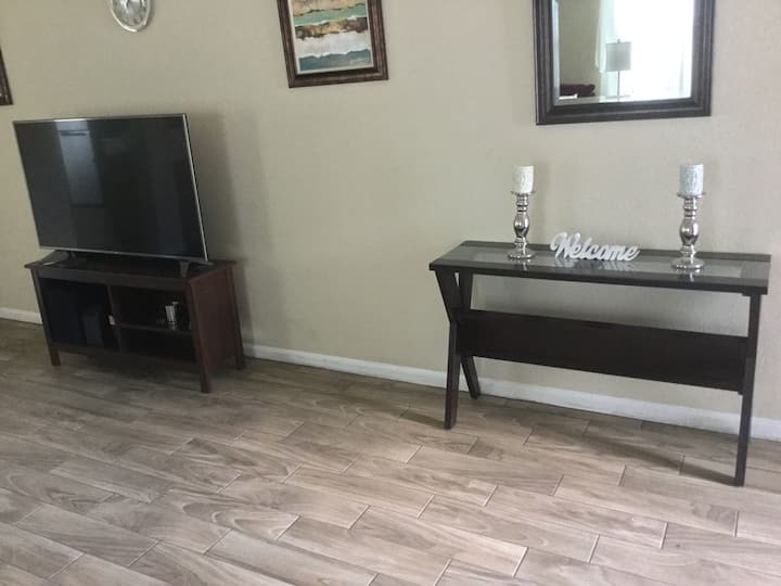 House 8122 Near Iah Airport - Humble, TX
