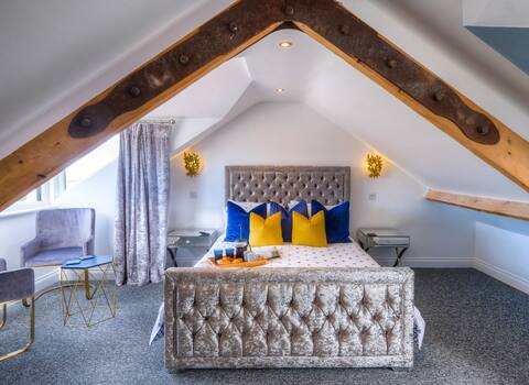 The Rockpool - Private HOT TUB + Sea Views