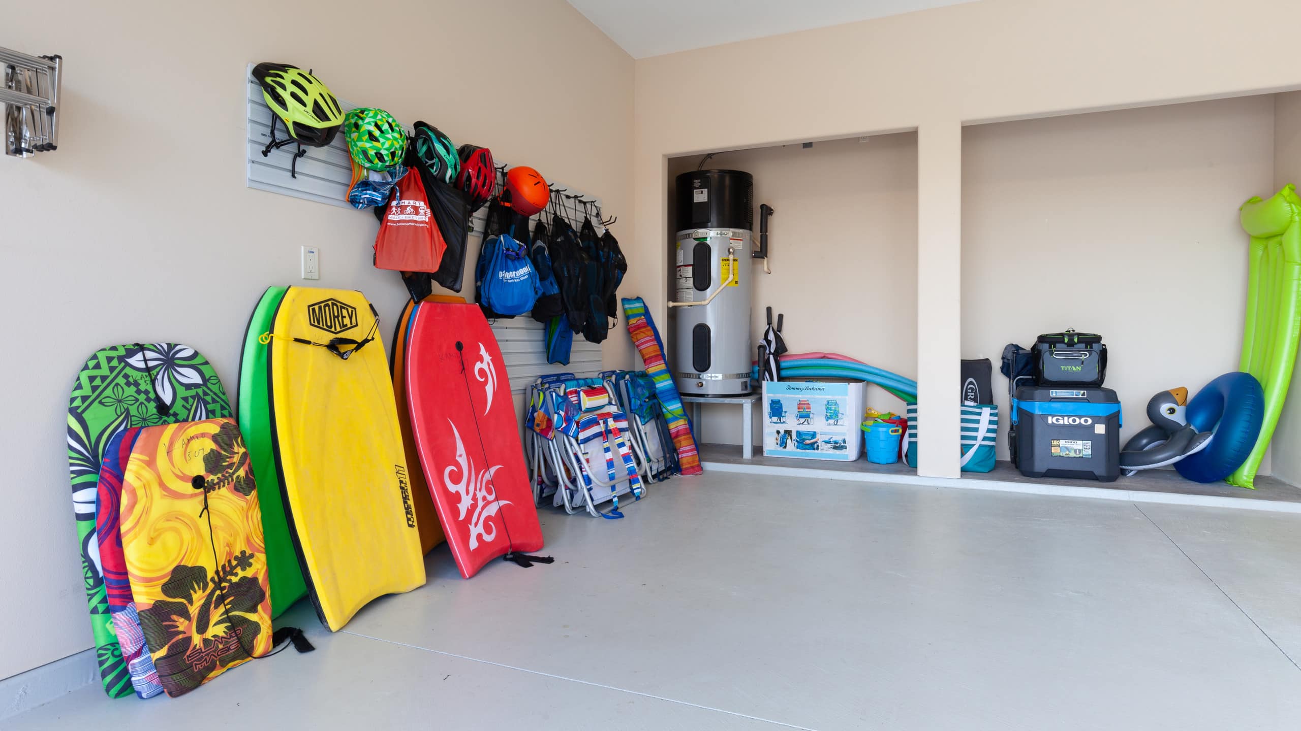 Home in Waimea · ★5.0 · 3 bedrooms · 5 beds · 3 shared baths - Image 34