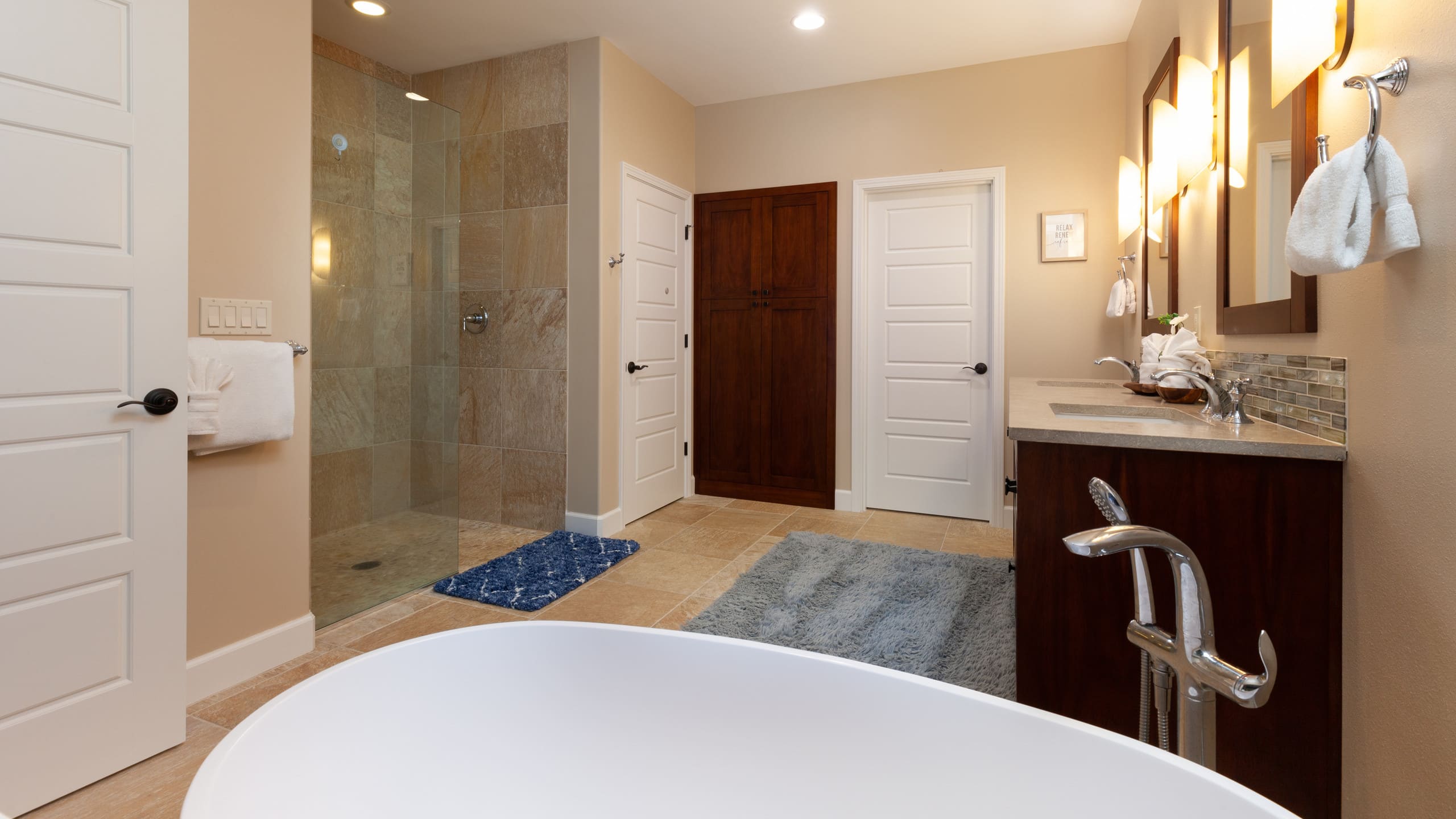 Home in Waimea · ★5.0 · 3 bedrooms · 5 beds · 3 shared baths - Image 19