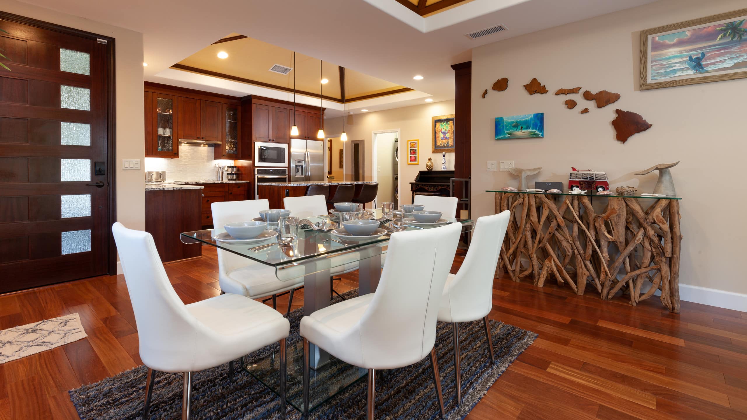Home in Waimea · ★5.0 · 3 bedrooms · 5 beds · 3 shared baths - Image 11