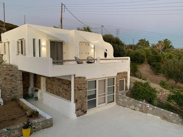 Heyblue Seaside Villas – 2 Unique Villas gallery image 2