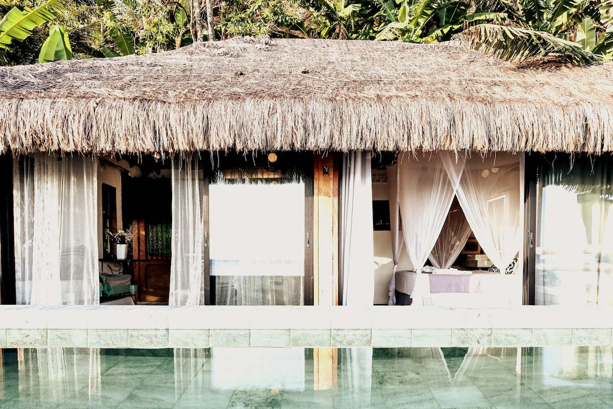 #1 · Ilhabela, Brazil | Cliffside cabin with a pool over the ocean photo 2