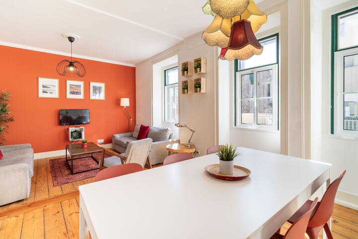 Large Downtown Avenue Duplex by Central Hill gallery image 2